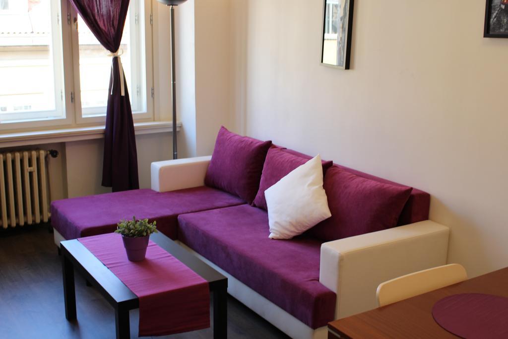 Go Native Prague Apartment Luaran gambar